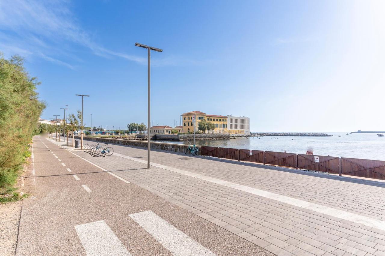 Livorno- Lungomare Viale Italia Bright Apartment! Livourne